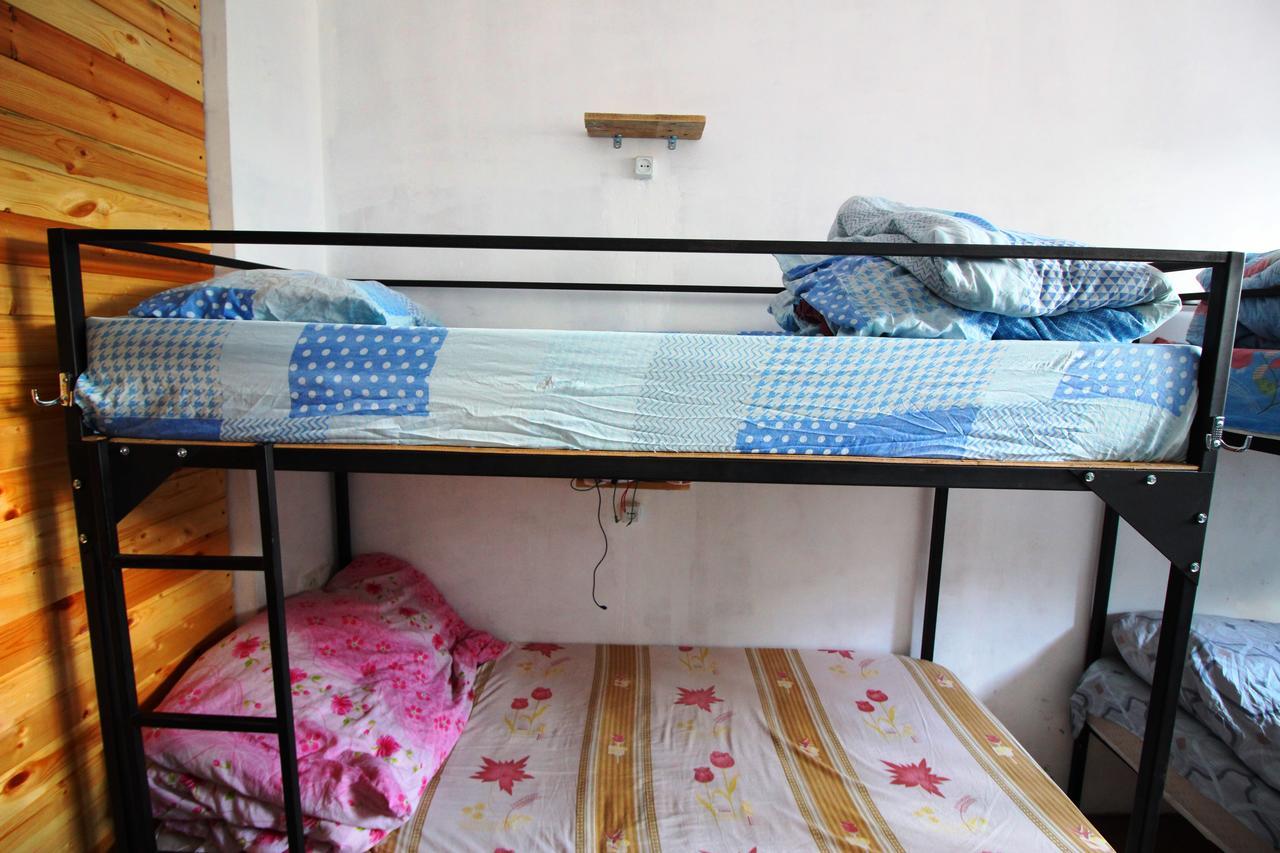 Sheni Hostel Tbilisi Exteriör bild